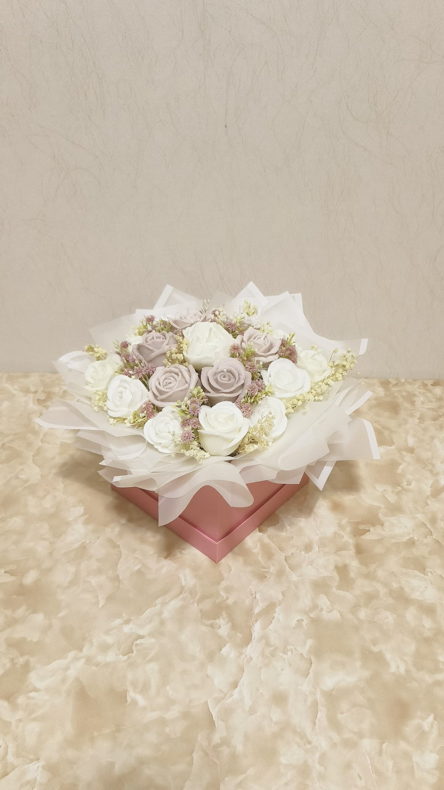 ARI BOX